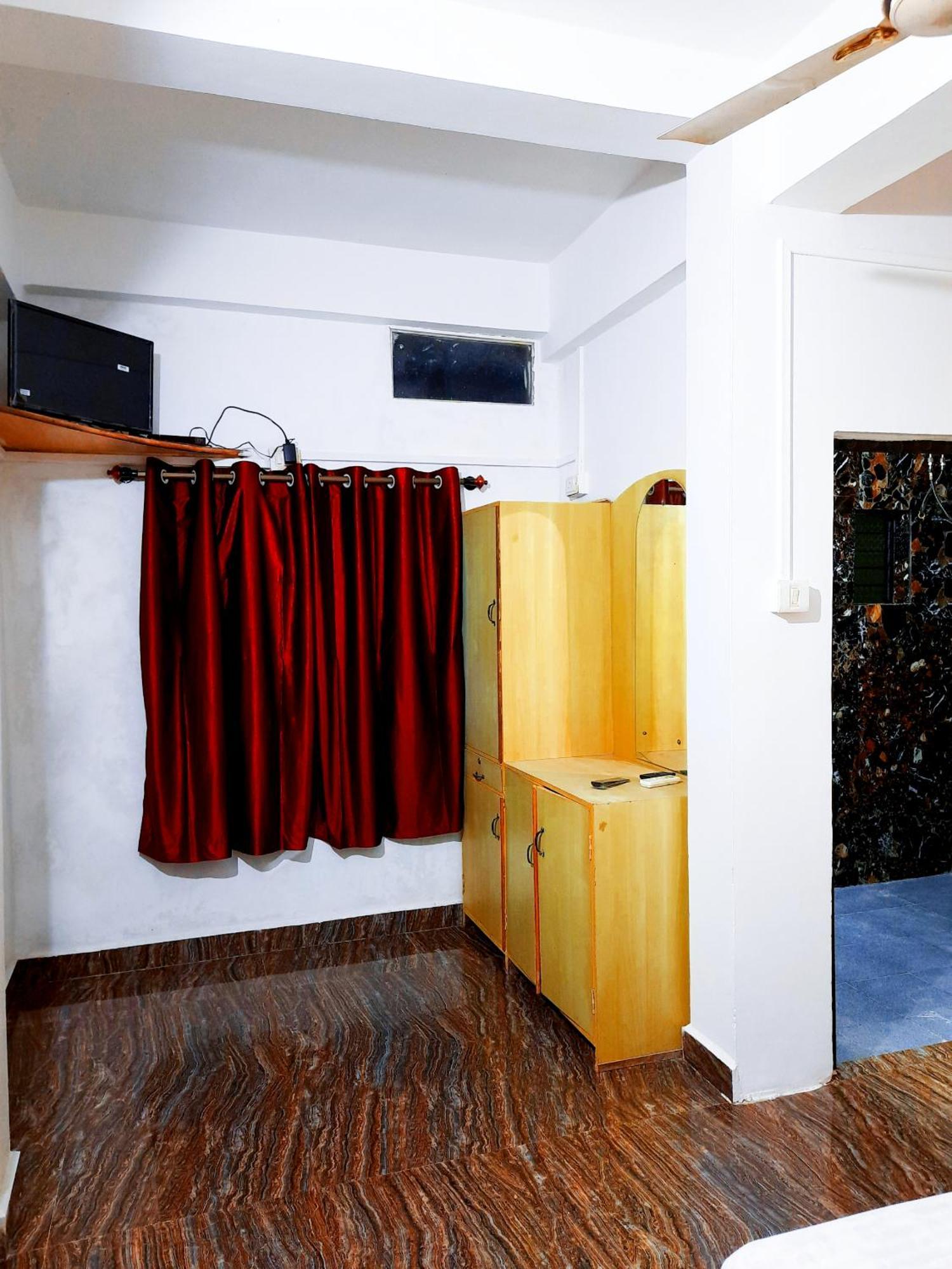 Om Sai Guest House 팔로렘 객실 사진